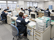 成田第二営業所 事務所風景